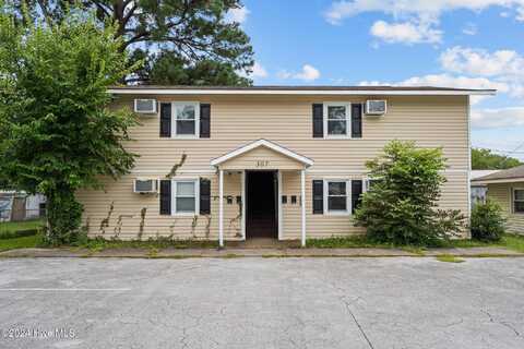 307 Richlands Avenue, Jacksonville, NC 28540