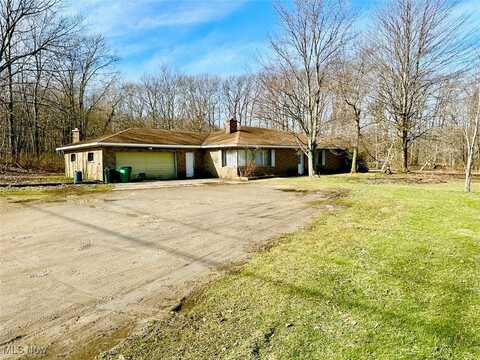 5644 Dewey Road, Madison, OH 44057