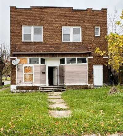 12403 Farringdon Avenue, Cleveland, OH 44105