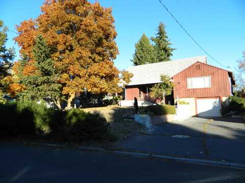 2427 California Avenue, Klamath Falls, OR 97601