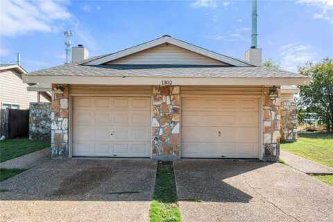 1302 Conway DR, San Marcos, TX 78666