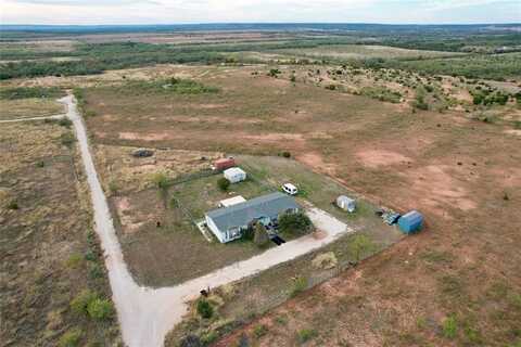 626 County Road 176, Ovalo, TX 79541