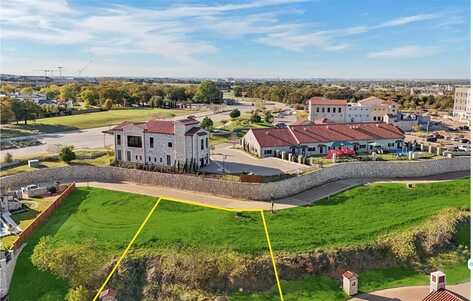 32 Catalonia Drive, Westlake, TX 76262