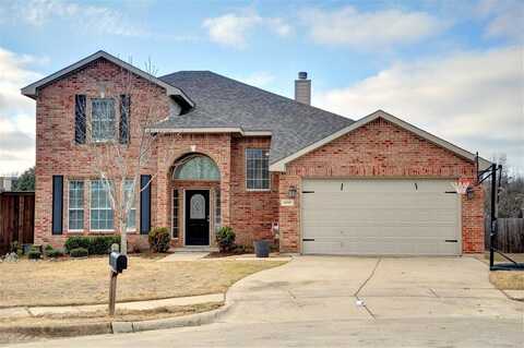 10352 Trevino Lane, Benbrook, TX 76126