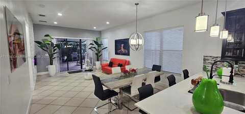 3218 W 97th Ter, Hialeah, FL 33018