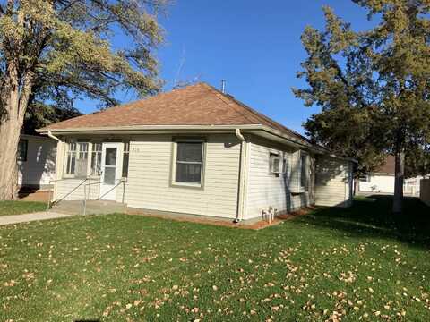 914 Q, Bridgeport, NE 69336