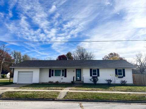 220 N 1st Street, Jasper, MO 64755