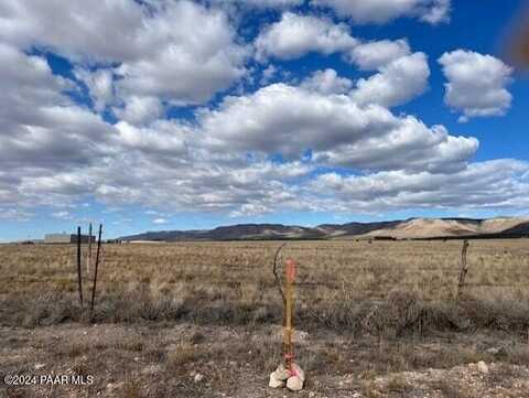 303-05-153 Parcel J, Paulden, AZ 86334