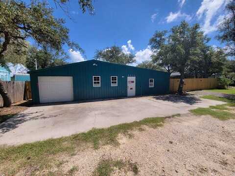 1502 S Hood St, ROCKPORT, TX 78382