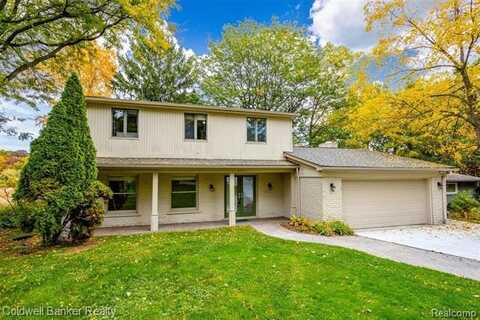 2865 MIDDLEBELT Road, West Bloomfield, MI 48324