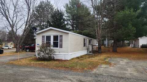 239 Kellys Mobile Home Park, Millinocket, ME 04462