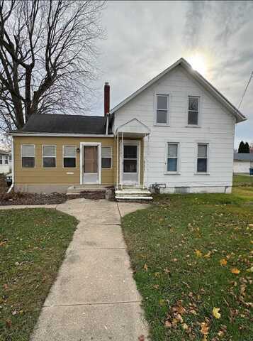 141 W Division Street, Amboy, IL 61310