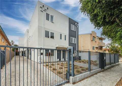 635 N Harvard Boulevard, Los Angeles, CA 90004