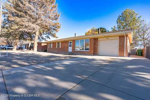 2208 RIDGECREST Drive, Farmington, NM 87401