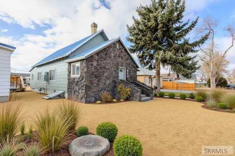 417 11th Ave, Buhl, ID 83316