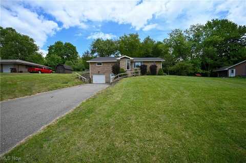 16684 Valley Drive, East Liverpool, OH 43920