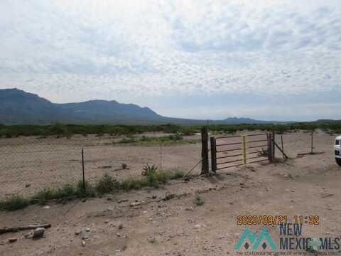 000 Hwy 187, Caballo, NM 87931