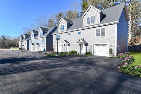 6 Delphi Way, Londonderry, NH 03053
