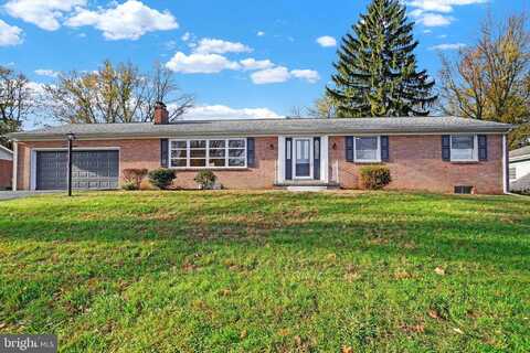 250 N LYNBROOK DRIVE N, YORK, PA 17402