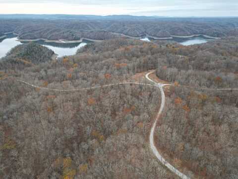 000 Sandstone Point Trail, Monticello, KY 42633