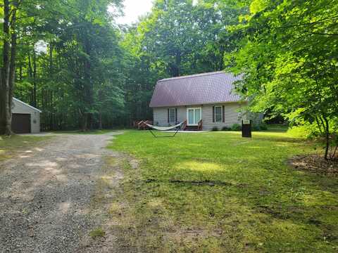 9933 N Roberts Road, Frederic, MI 49733