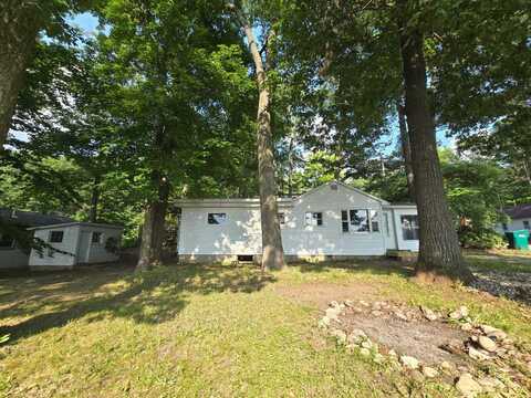 654 Sharon Street, Gaylord, MI 49735