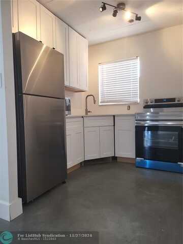 1750 Jefferson St, Hollywood, FL 33020