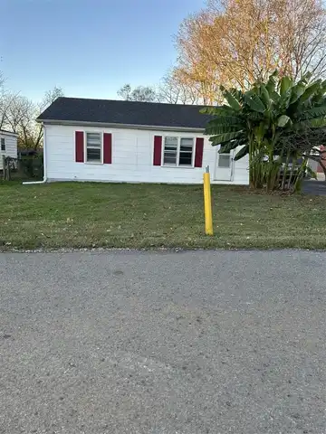 1225 Dean Drive, Bowling Green, KY 42101