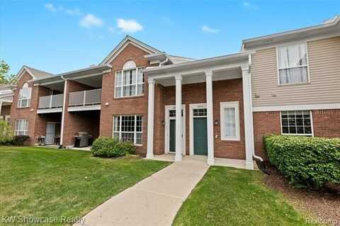 16869 CARRIAGE Way, Northville, MI 48168