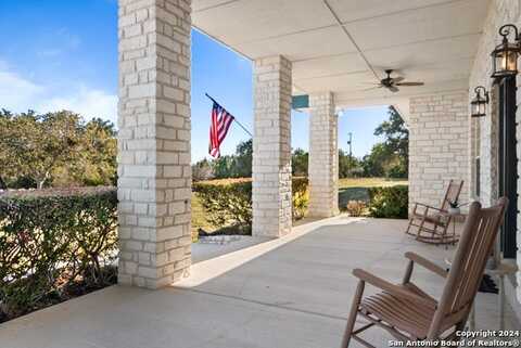 308 Red Oak Dr., Boerne, TX 78006