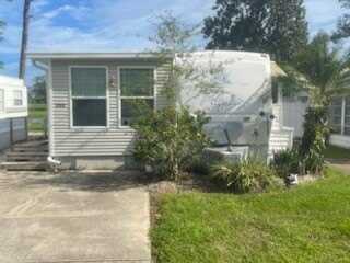 12720 U.S. Hwy. 92 C1209, Dover, FL 33527