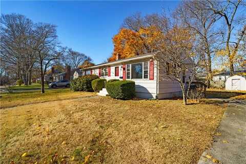 85 Amsterdam Avenue, Warwick, RI 02889