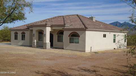 97 Keating Circle, Tubac, AZ 85646