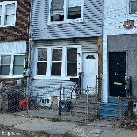 819 JACKSON STREET, CAMDEN, NJ 08104