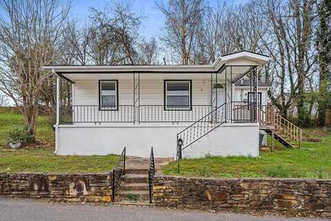 17 EMMA L OFFICER ST, SPARTA, TN 38583