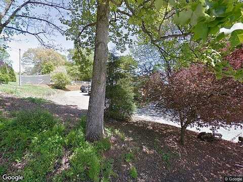 Franklin Grove, BRYSON CITY, NC 28713