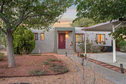 Beryl Court, Albuquerque, NM 87120