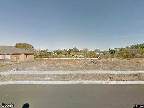 S Astor Loop Ne, Moses Lake, WA 98837