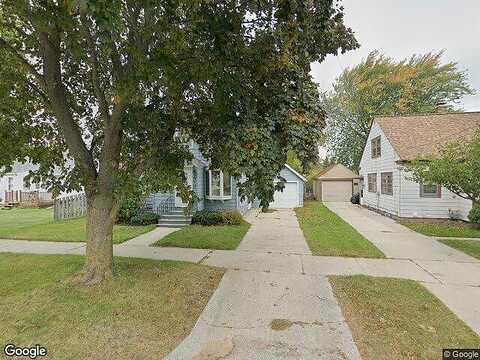 26Th, TWO RIVERS, WI 54241