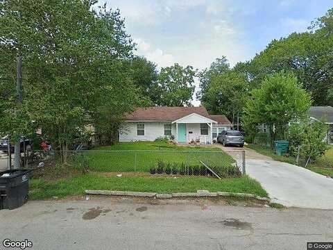 Mountbatten, HOUSTON, TX 77033