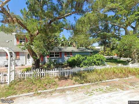 Poinsetta, LONGBOAT KEY, FL 34228