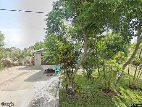 1St, BOYNTON BEACH, FL 33435