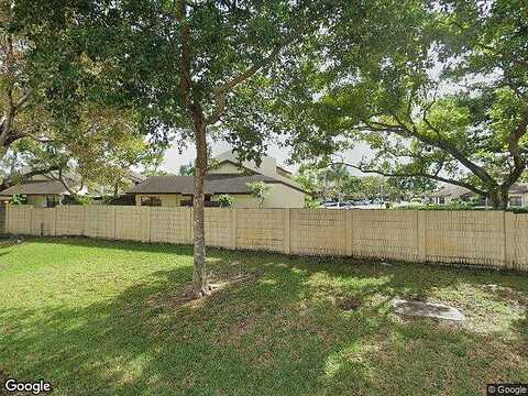 97Th, PEMBROKE PINES, FL 33025