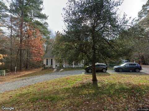 Walnut, KILMARNOCK, VA 22482