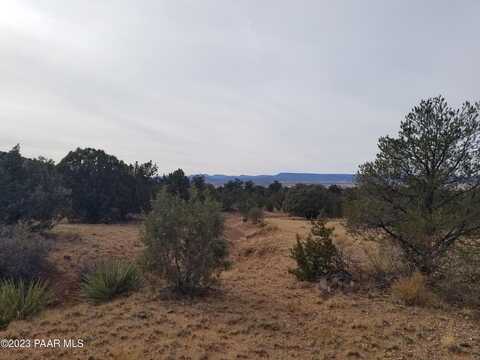 Quartz Hill Road, Ash Fork, AZ 86320