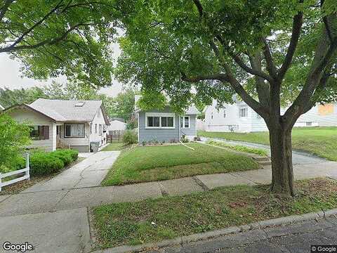 58Th, MILWAUKEE, WI 53210