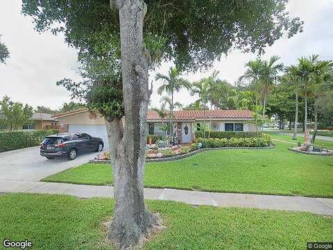 83Rd, PEMBROKE PINES, FL 33024