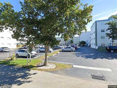 42Nd, LAUDERDALE LAKES, FL 33319