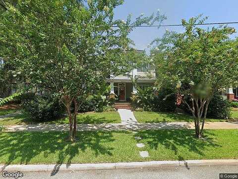 Pine, JACKSONVILLE, FL 32205
