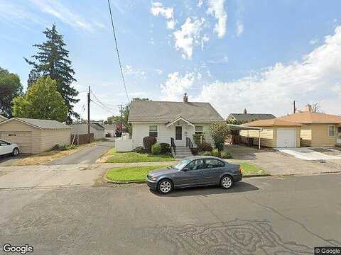 8Th, WALLA WALLA, WA 99362